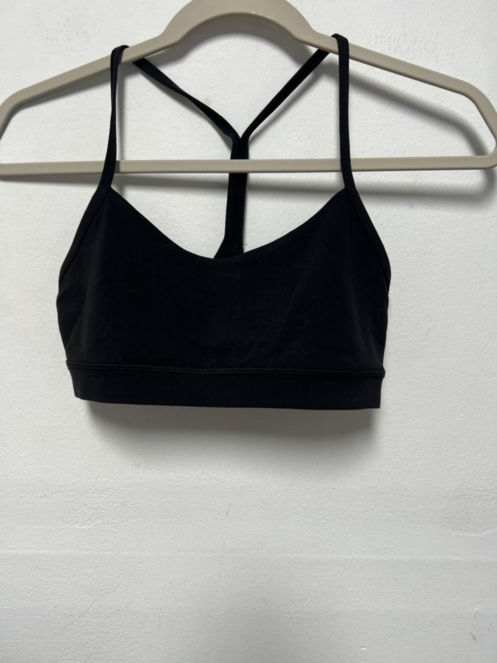 Lululemon flow Y flow nulu light support A/C cups size 6 style#W2CRHS - Picture 3 of 7